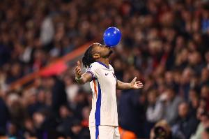 法尔克：拜仁再度考虑恩昆库 前者已与球员经纪人扎哈维展开谈判